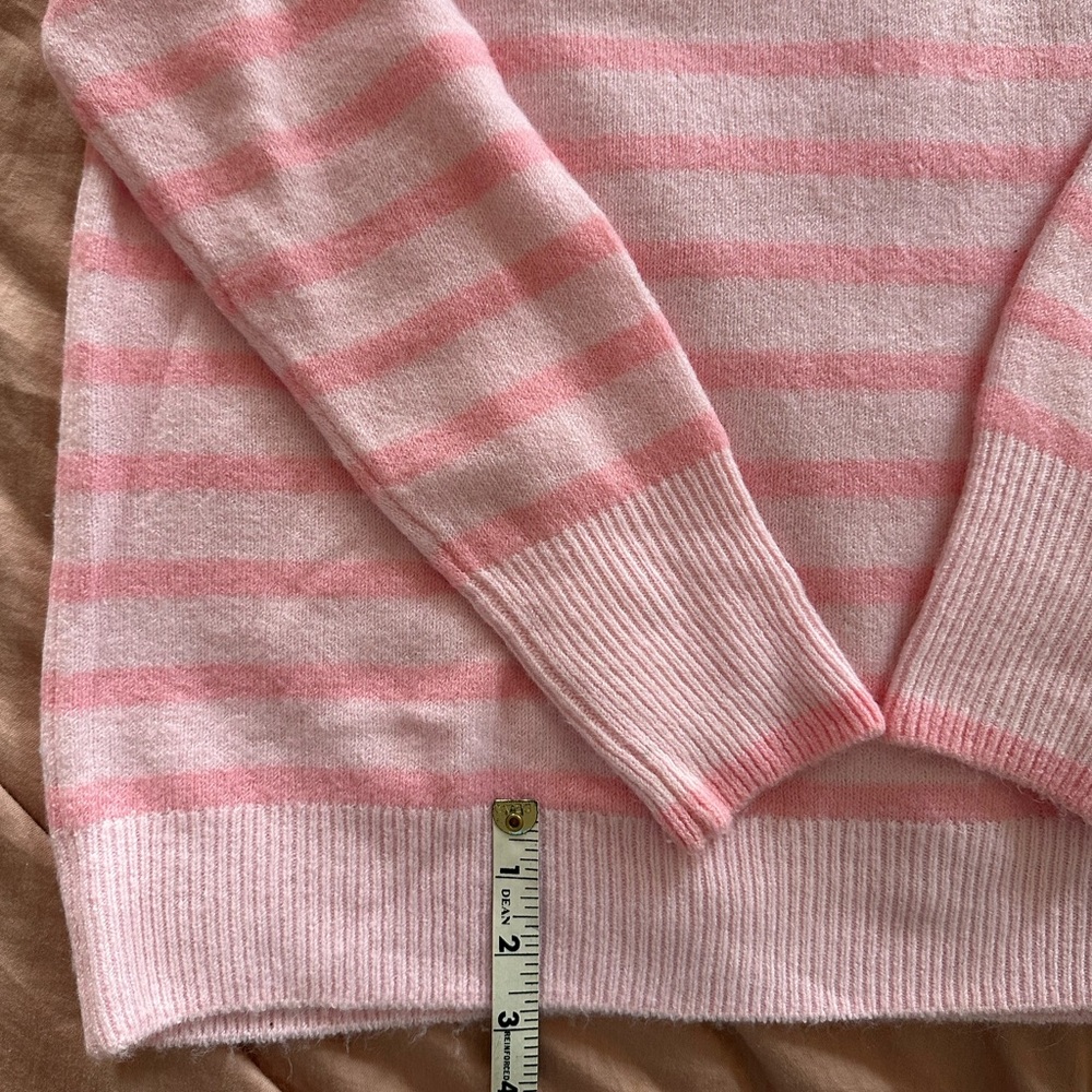 CeCe LIGHT PINK STRIPED WOMENS CREWNECK SWEATER - Picture 4 of 8